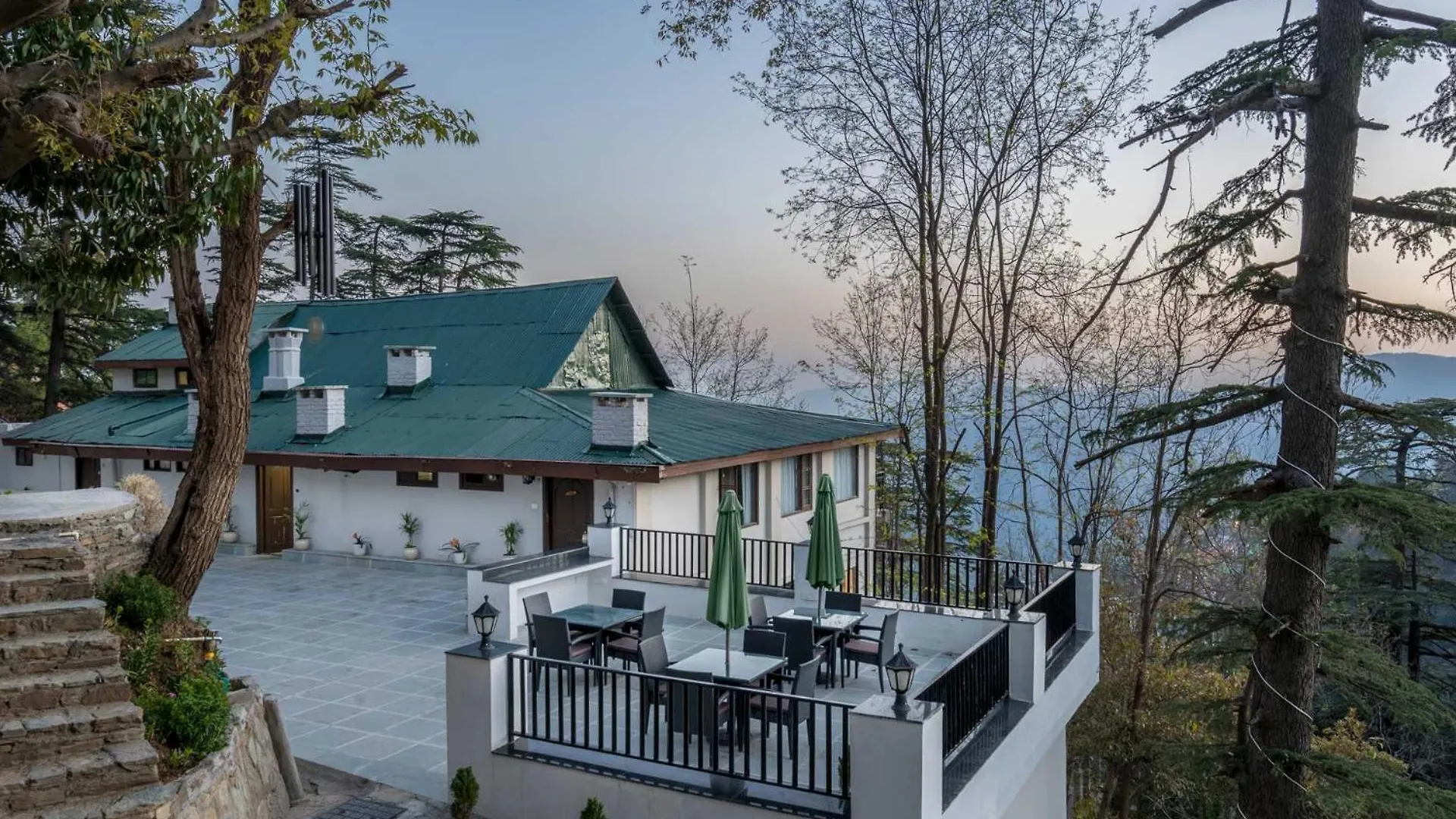 Stayvista At Pine Estate With Outdoor Jacuzzi Shimla Villa